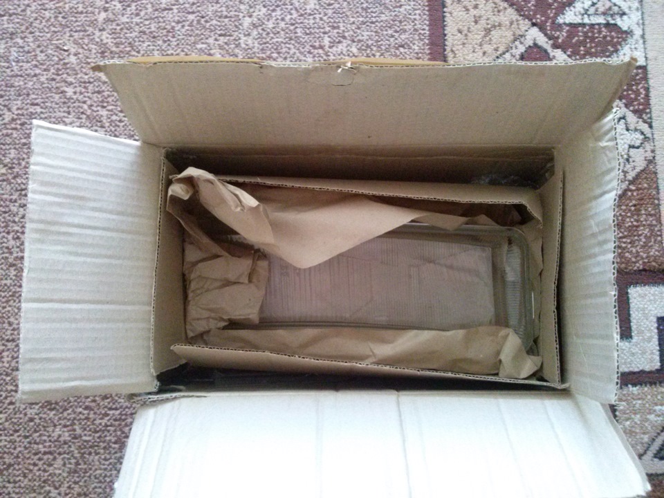 Приїхало скло фари 1