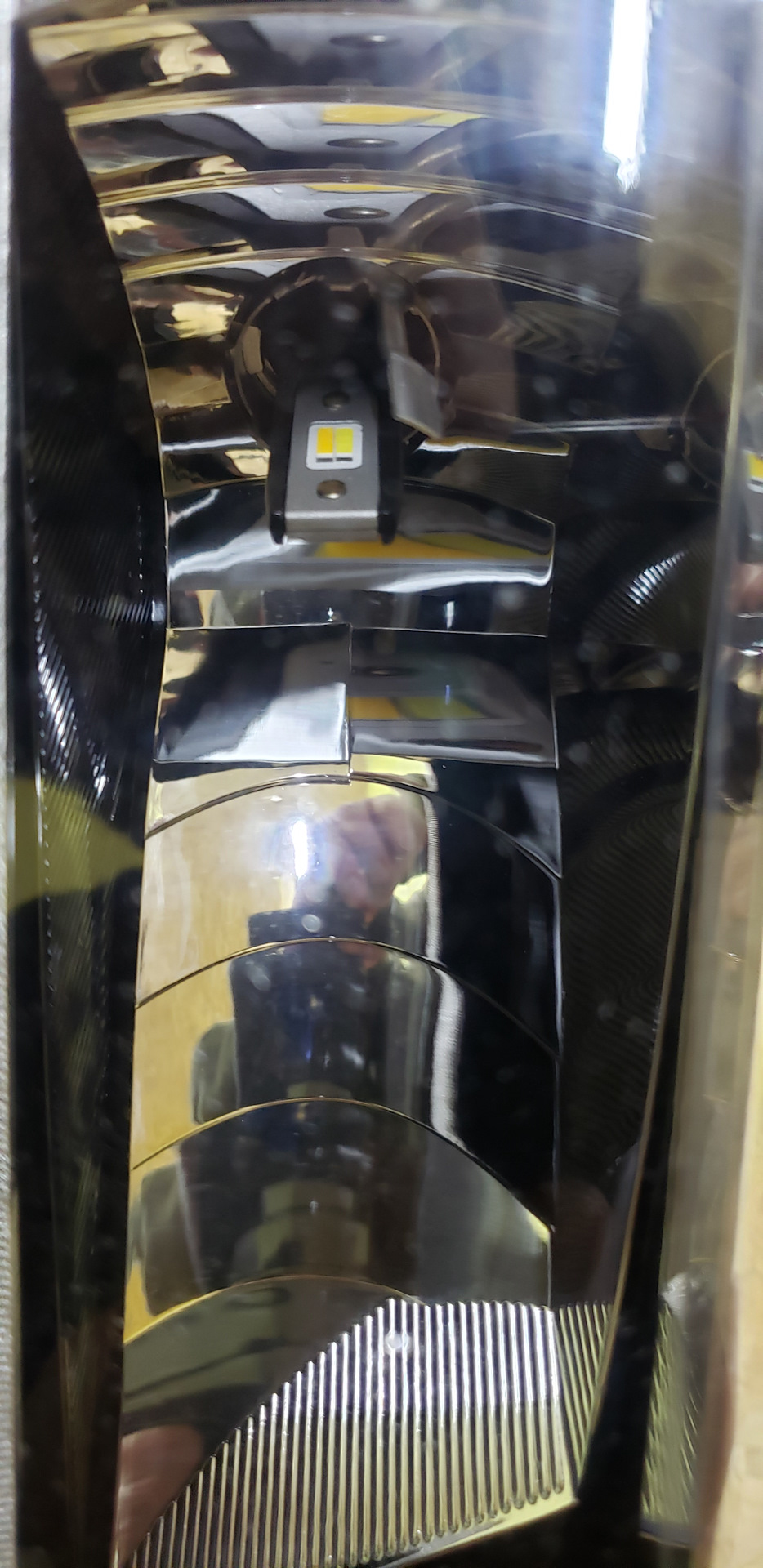 Двоколірний LED в ПТФ 5
