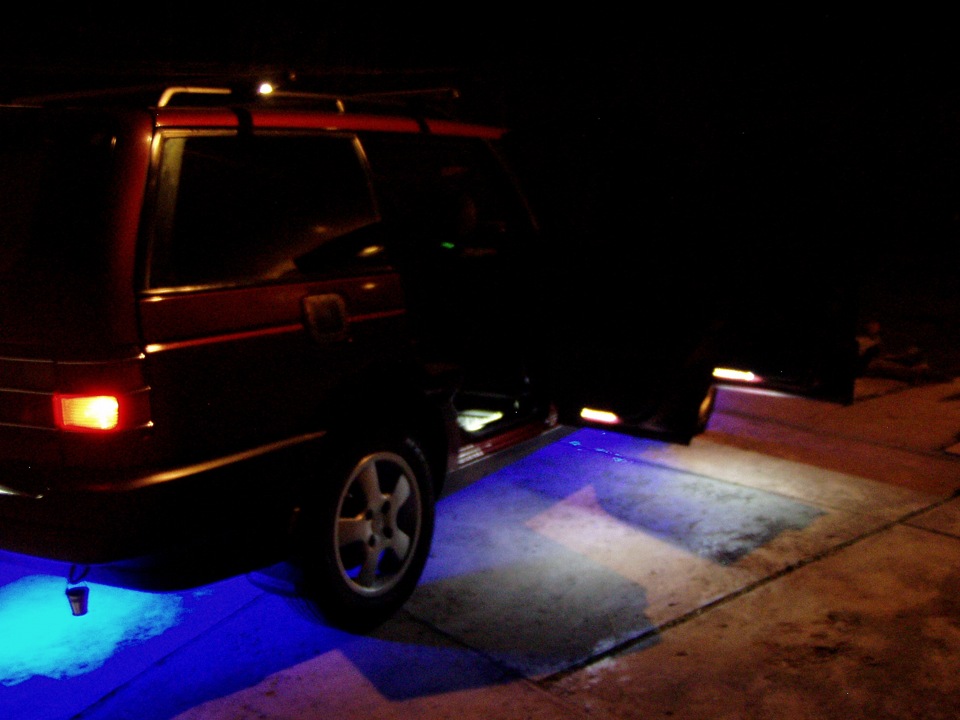2 частина. Закінчив робити підсвічування дверей. Дивіться та оцінюйте. 2