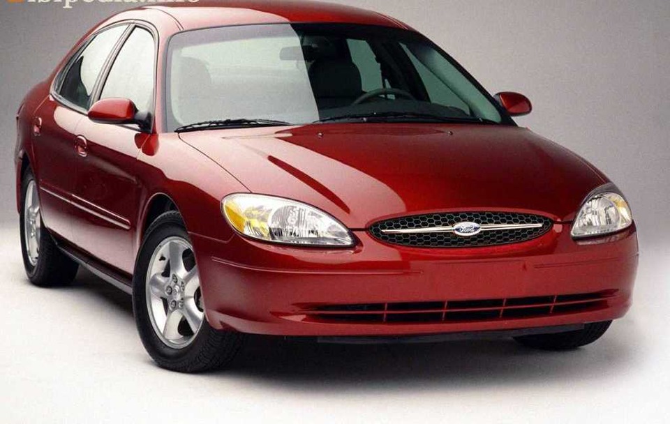Купив випадково Ford Taurus 3.0 2001 за 2450$ у Техасі. 1