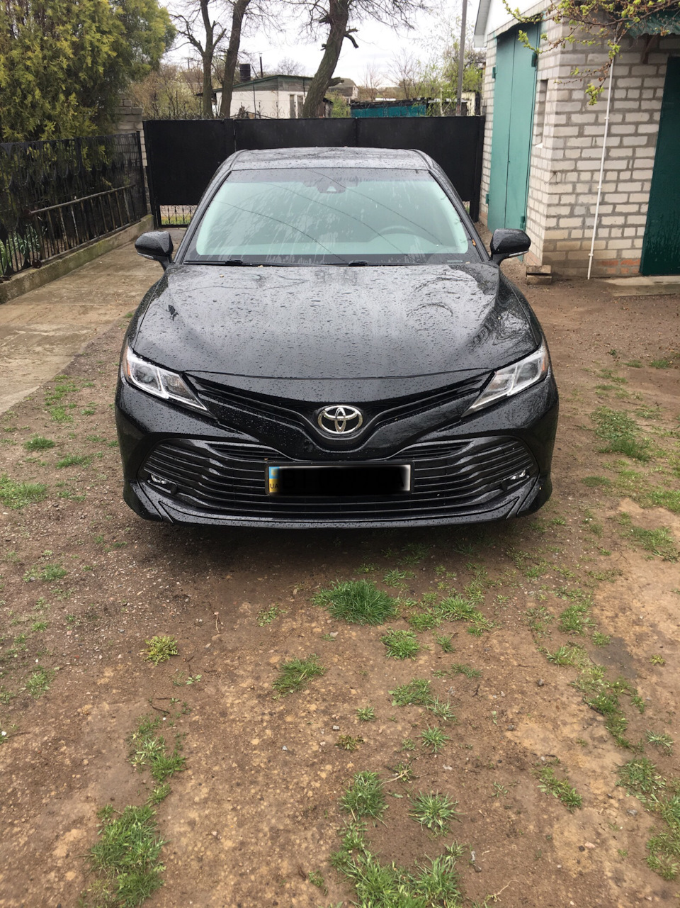 Заміна галогенних фар Toyota Camry XV70 USA на LED фари 1