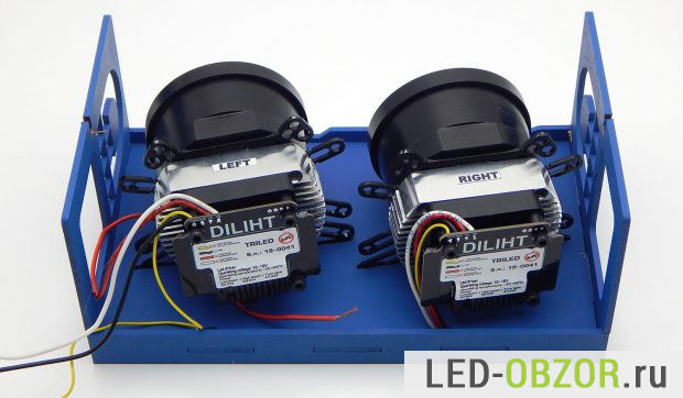 Світлодіодні Bi-LED лінзи DILIHT TRILED 3,0 у Passat b4 2