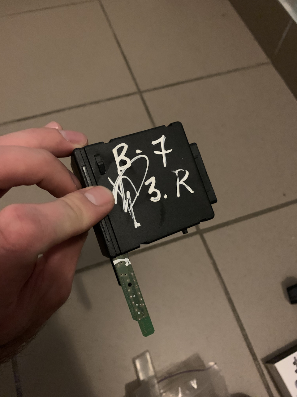 Задні дверні блоки 3C0959794 1