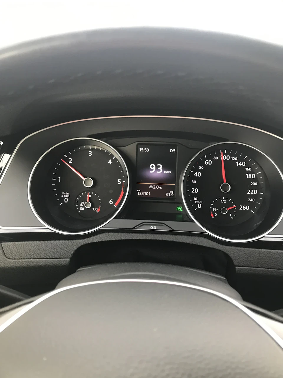 продам рідну приладку Passat B8