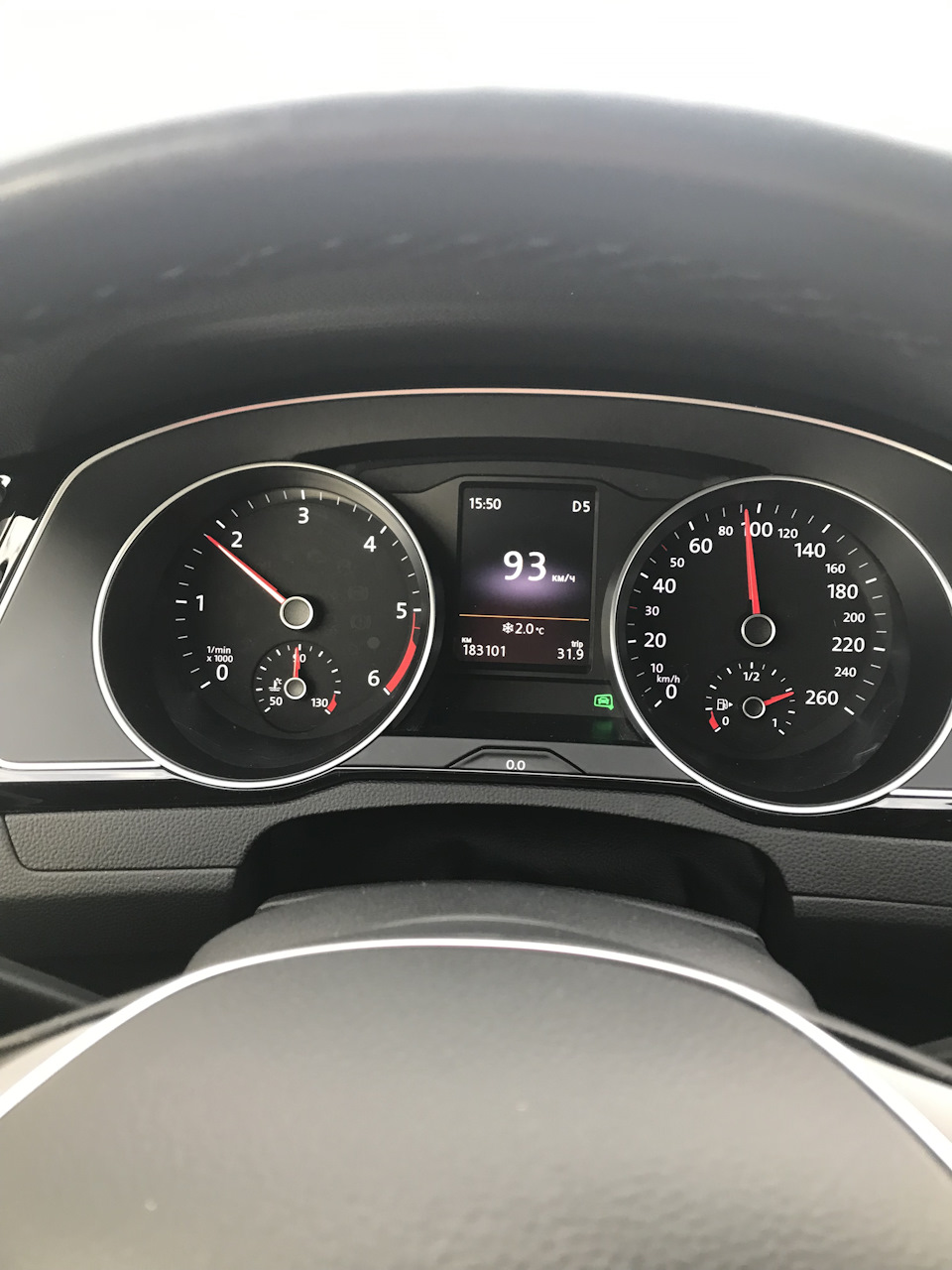 продам рідну приладку Passat B8 1