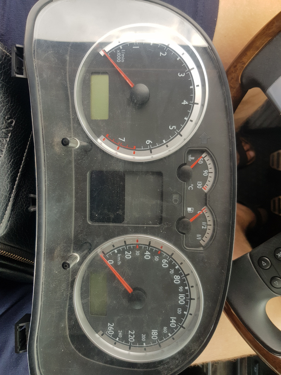 Приборка від VW Bora 4