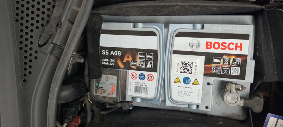 Заміна акумулятора Bosch S5 A08 760A 70Ah 2