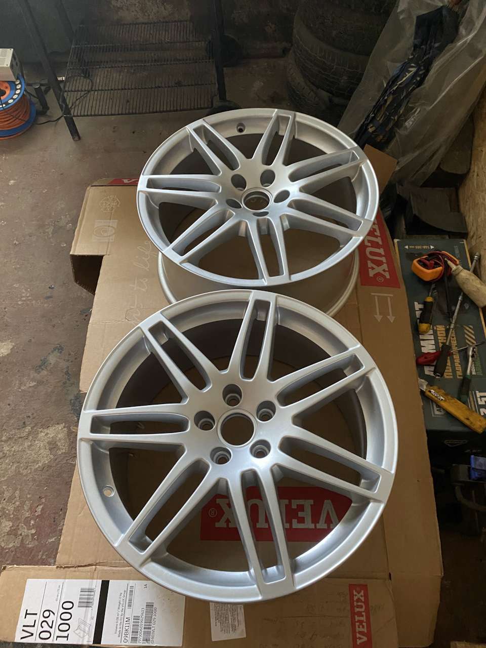 S-line R19 245 40! 3