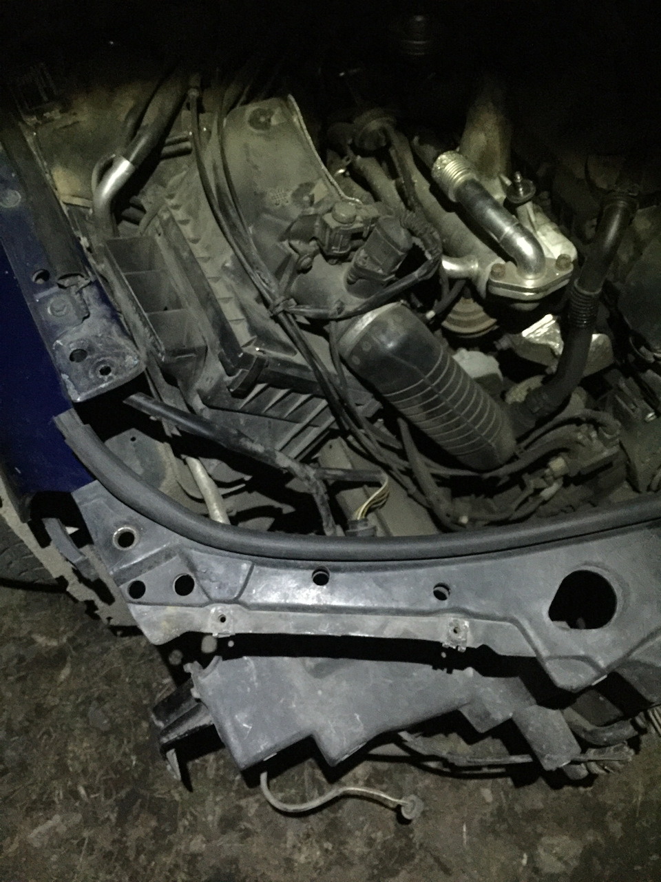 Зняття генератора Б5+ 1.9TDI 1