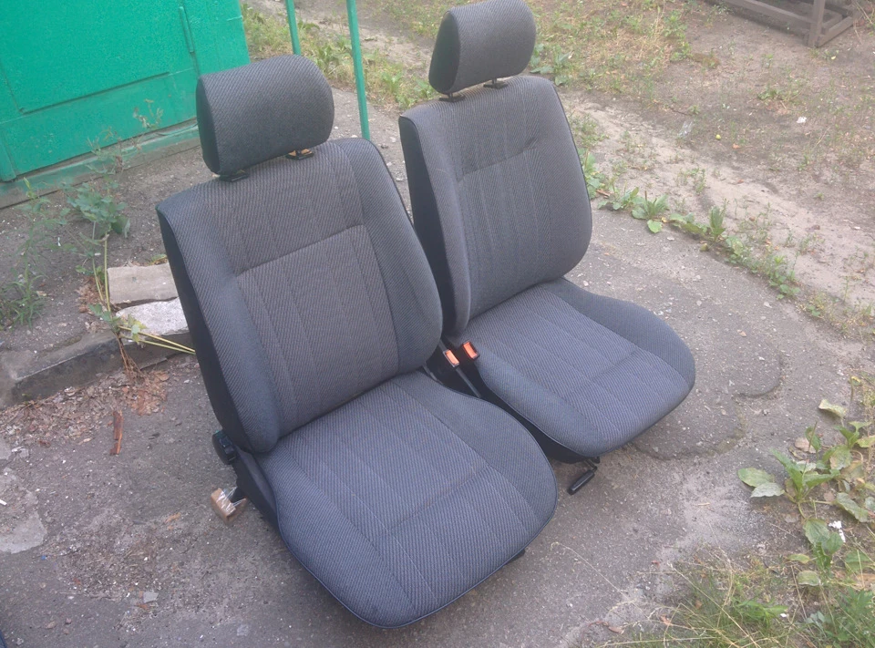 Продам салон Passat b3,4