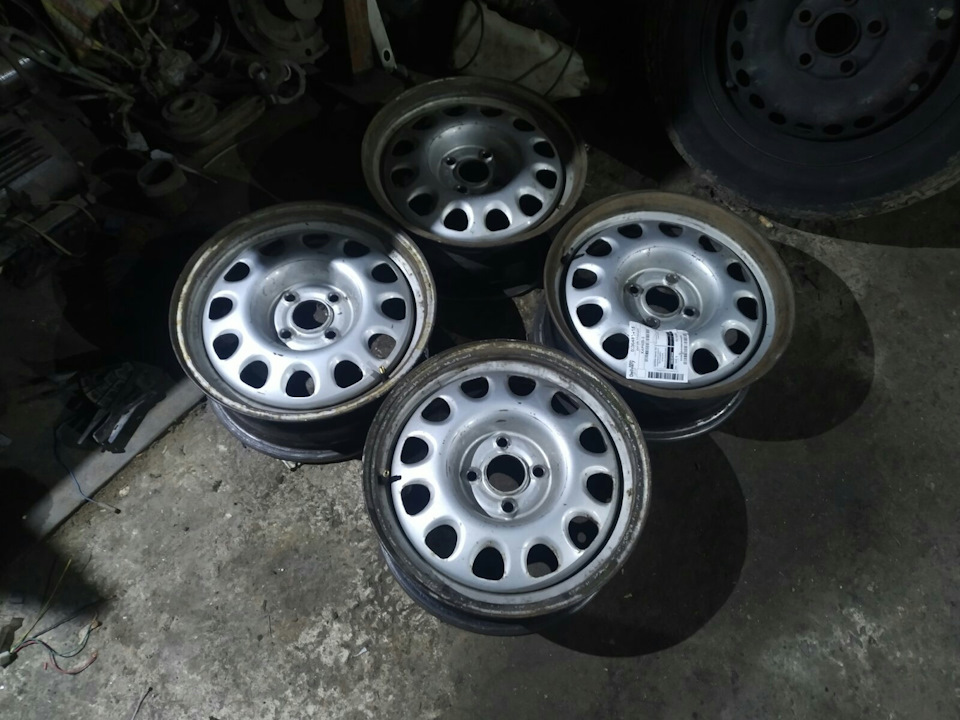 Штампи r15 від g60 1