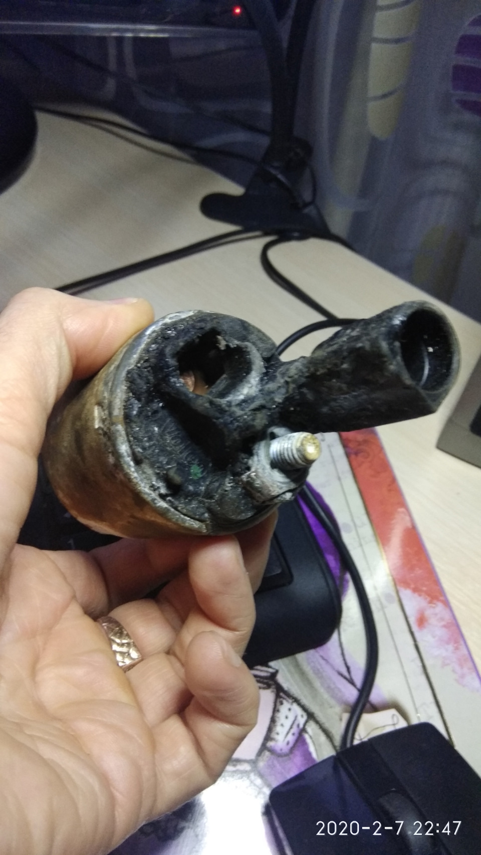 Поломка втягуючого реле стартера. Підкажіть може хтось ставив нове реле, яке брати? Номери на запчастини немає, стартер Valeo. Дякую. 2