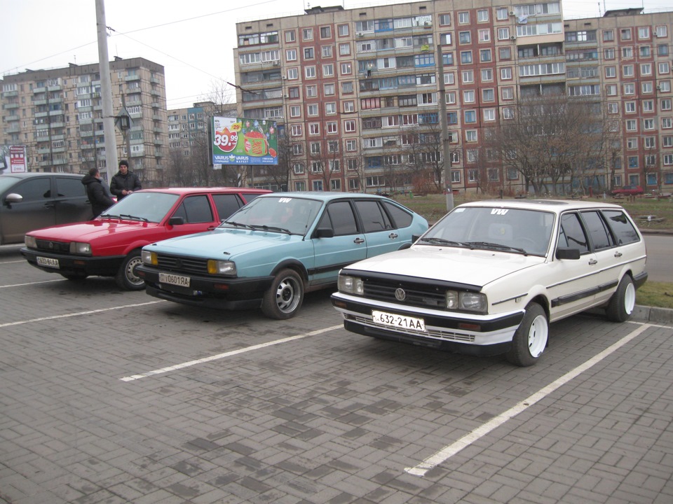 Зустрілися 3 крокодила. 3
