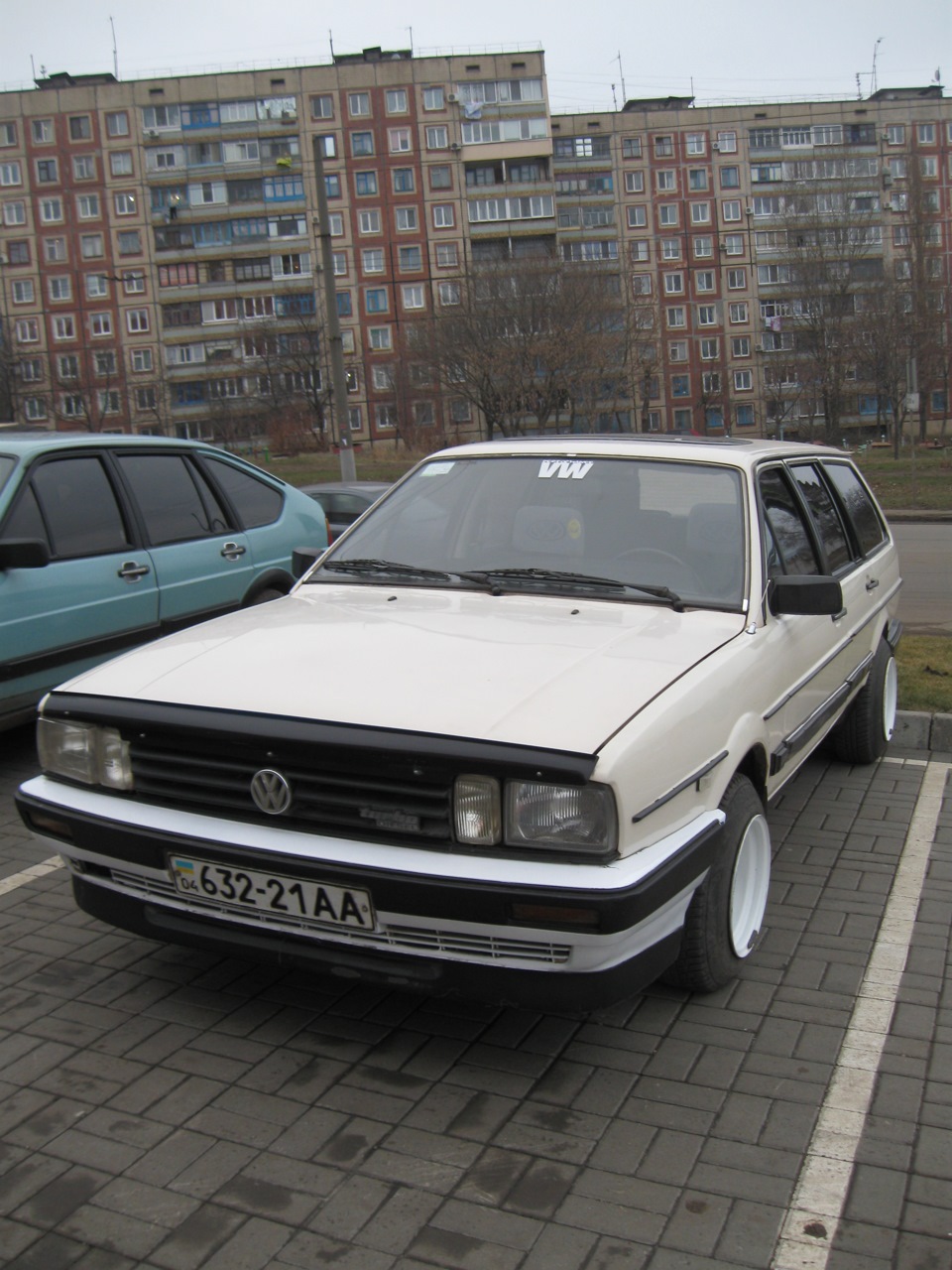 Зустрілися 3 крокодила. 4