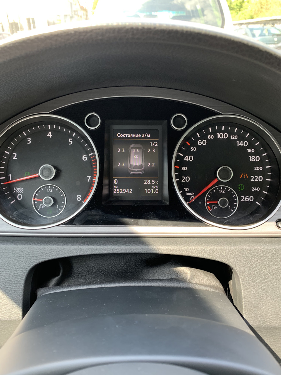 TPMS (tire pressure monitoring system) або RDKS (Reifendruckkontrollsysteme) 4