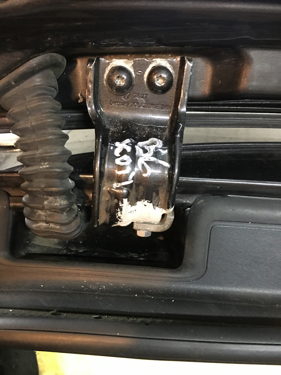 електро багажник Passat b6 3