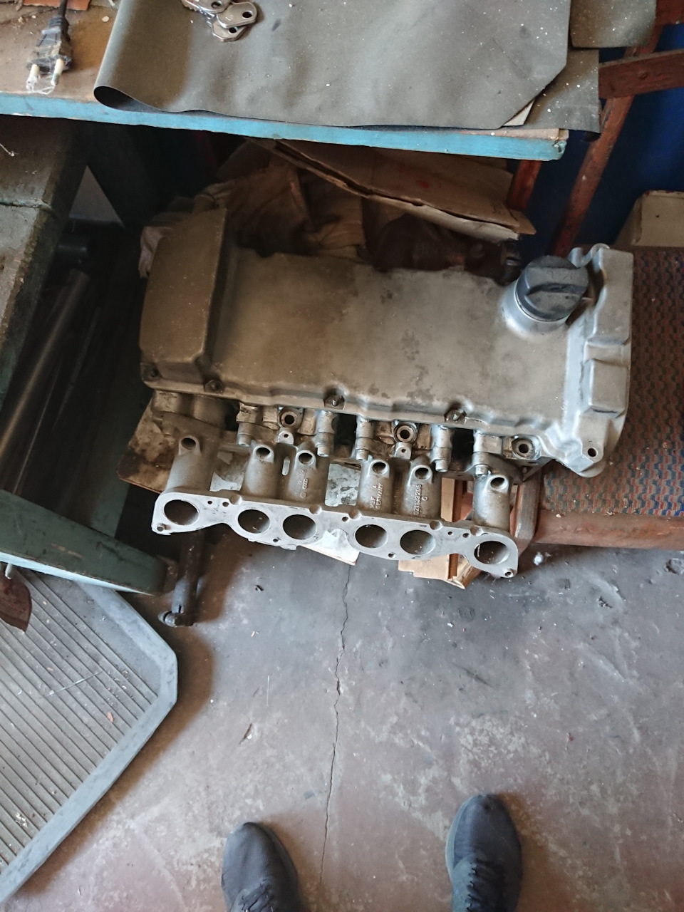 Є донор 1995 VR6 Темно зелений колір 1