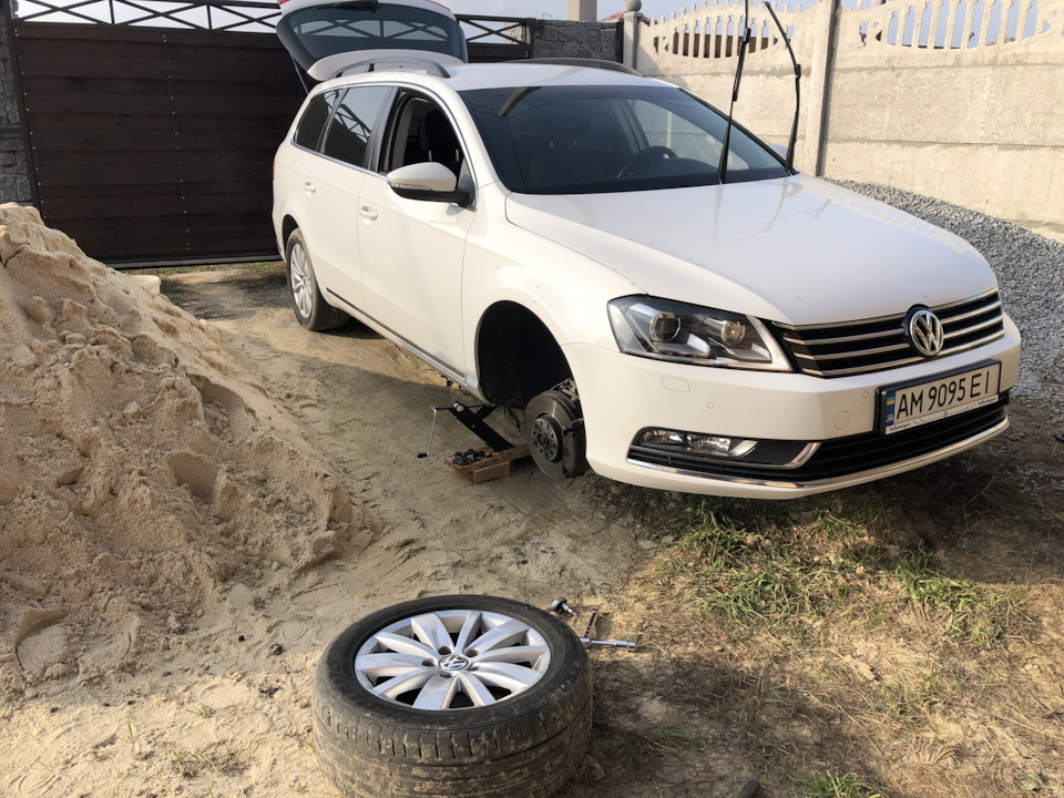 Замінити передні колодки - ✅ 1