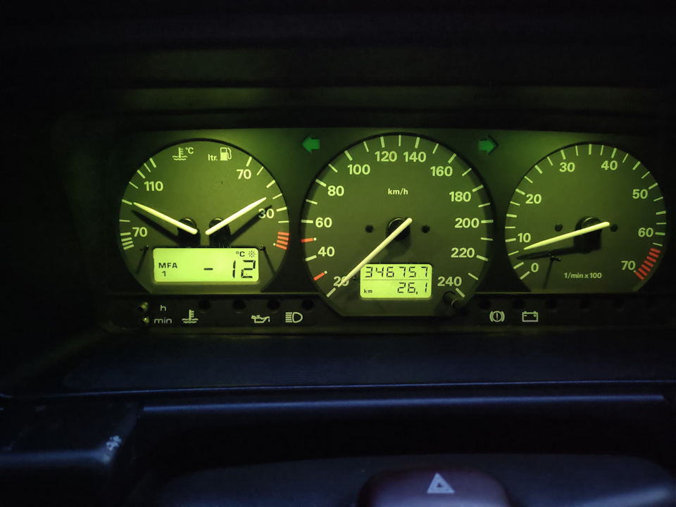 Приборка з MFA на Passat b4 2.0 ADY. 3