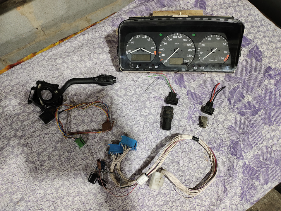 Приборка з MFA на Passat b4 2.0 ADY. 1