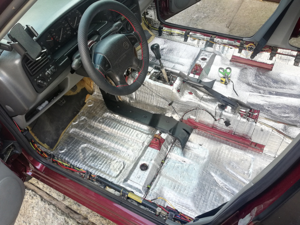 Шумка кузова Passat B4! 1