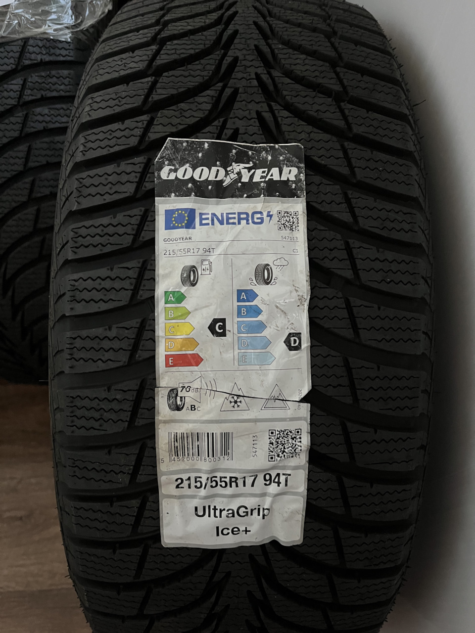 Goodyear UltraGrip Ice+ 215/55 R17 94T FP 1