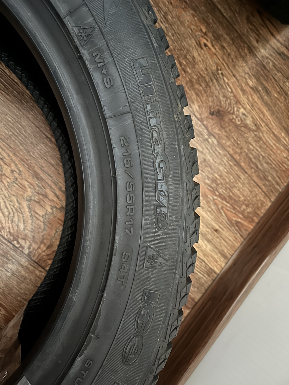 Goodyear UltraGrip Ice+ 215/55 R17 94T FP 2