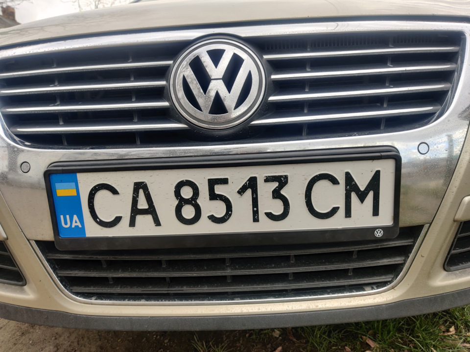 Оригінальні номерні рамки VW 5