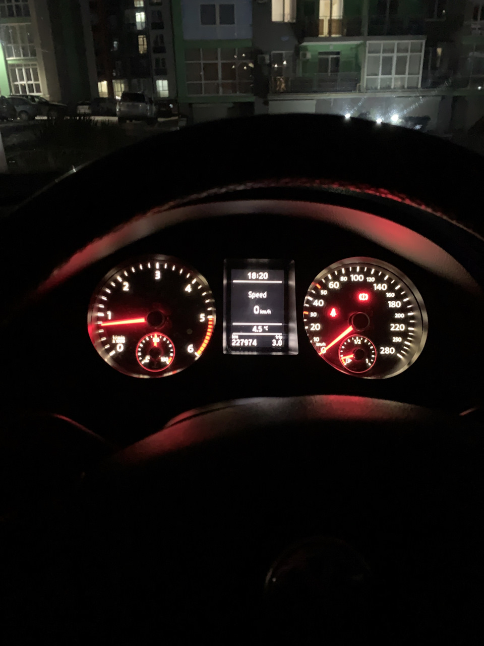 Приборка від CC у Passat b6 1