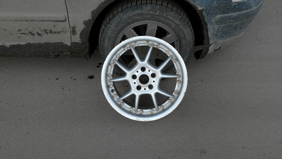 Тізер 2