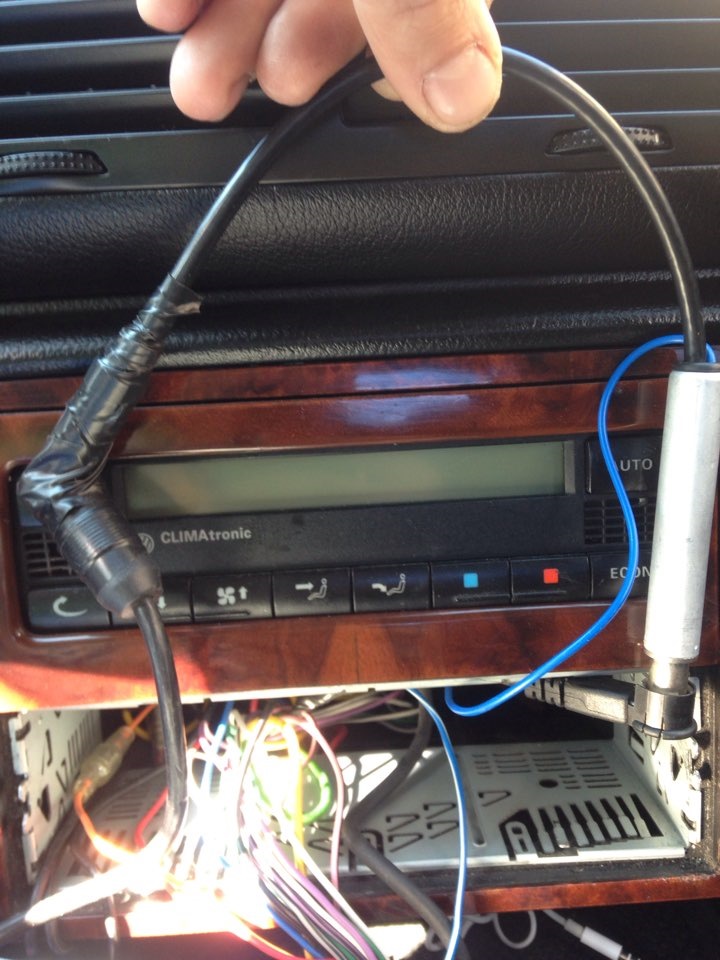 Uselitel fm radio 1