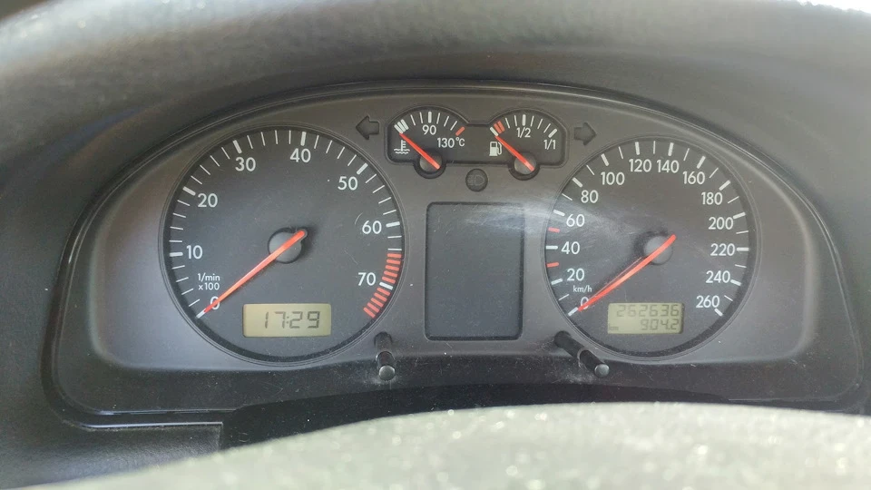 904 км