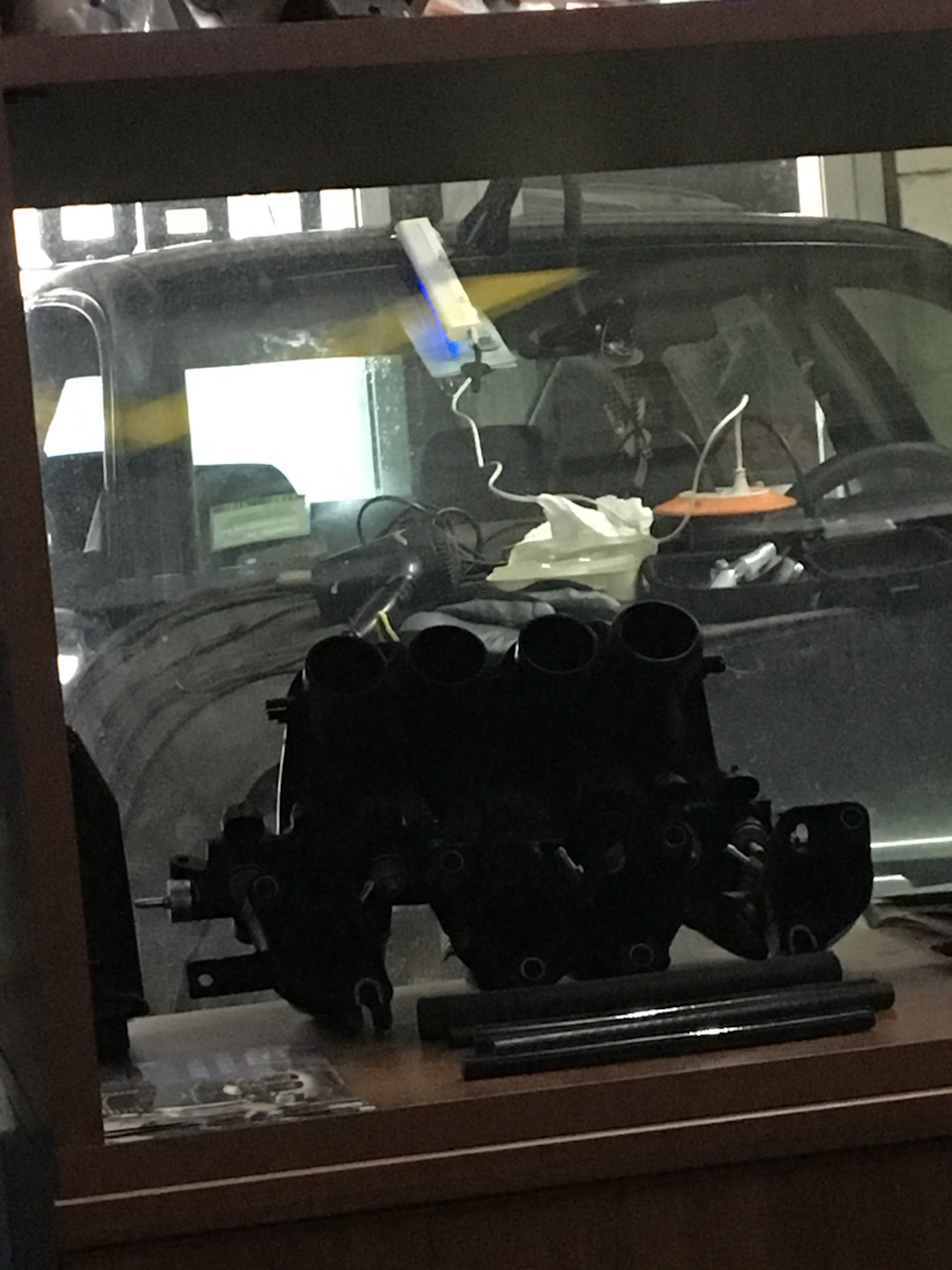 Ну і заклеїли/запаяли лобовуху 2