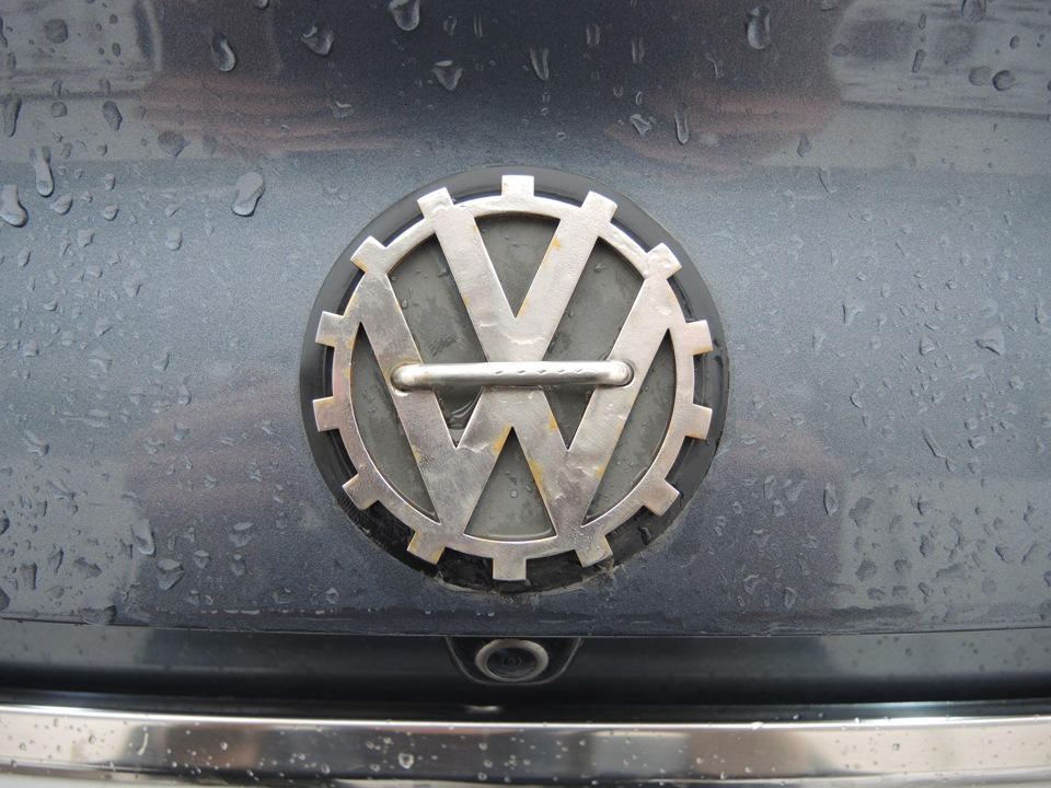 Значок VW 1