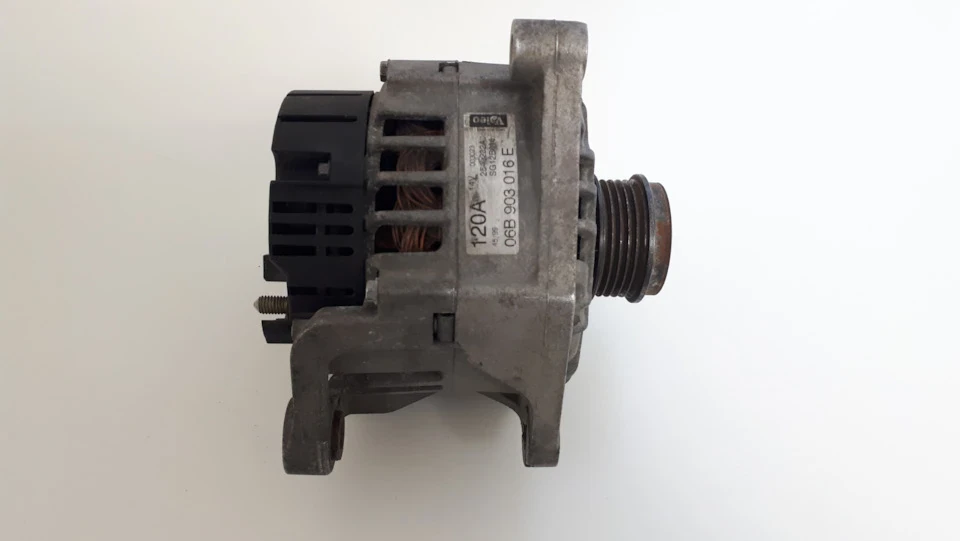 Генератор Valeo 120A