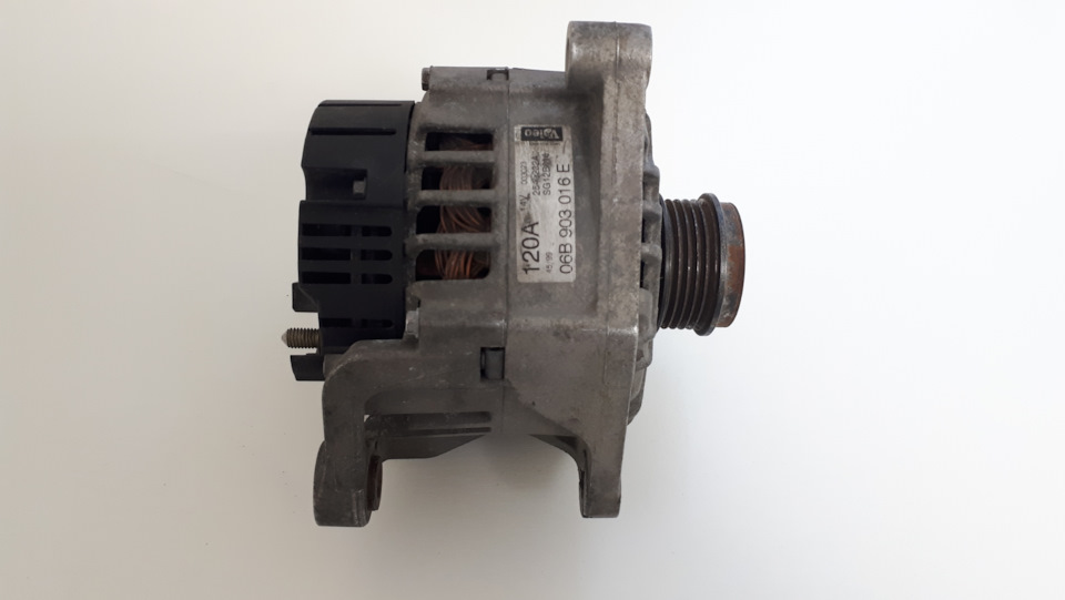 Генератор Valeo 120A 1