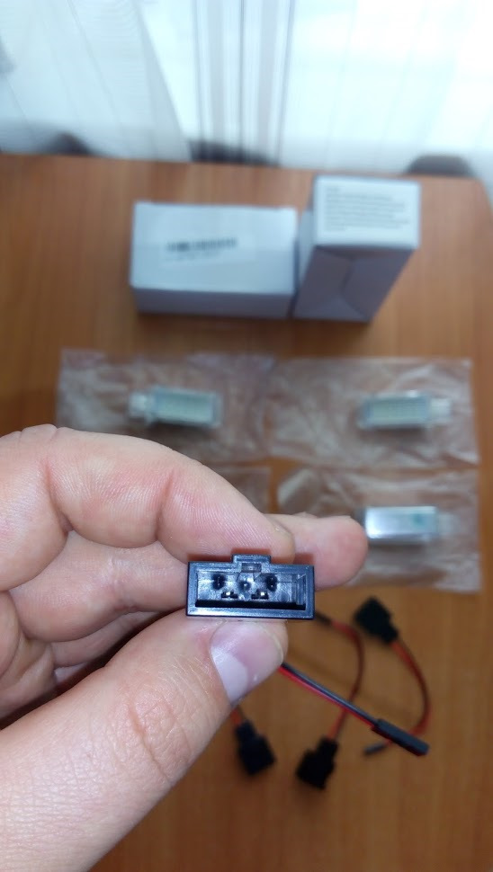 LED плафони підсвічування порогів 2
