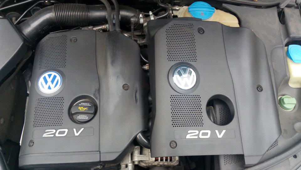 Новий кожух двигуна. Кришка повітряного фільтра від VR5 2.3 Заміна шумоізоляції капота. 1
