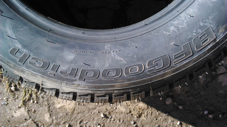 Шини BFGoodrich g-Force Stud 195/65 R15 95Q 4