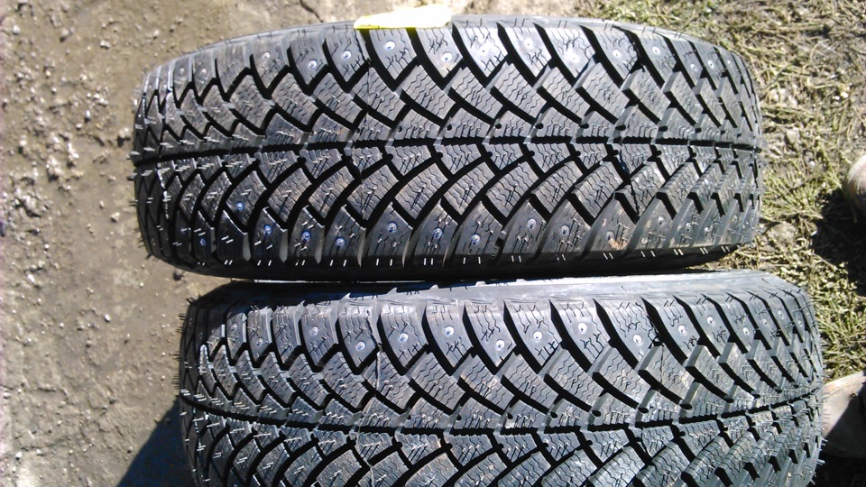 Шини BFGoodrich g-Force Stud 195/65 R15 95Q 1