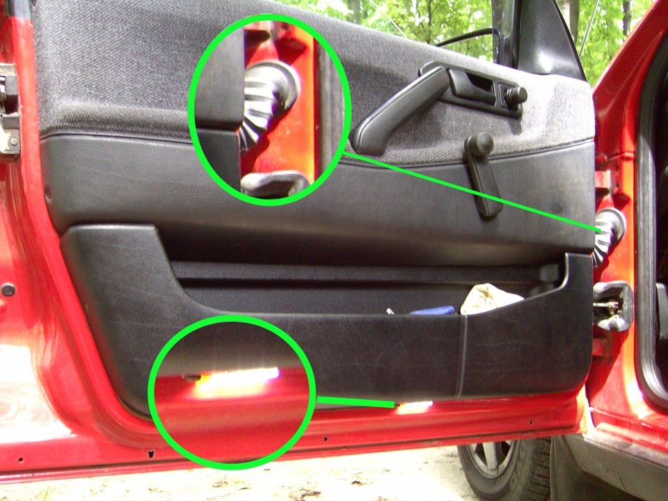 Підсвічування дверей, землі і трохи ніг)  №1 1