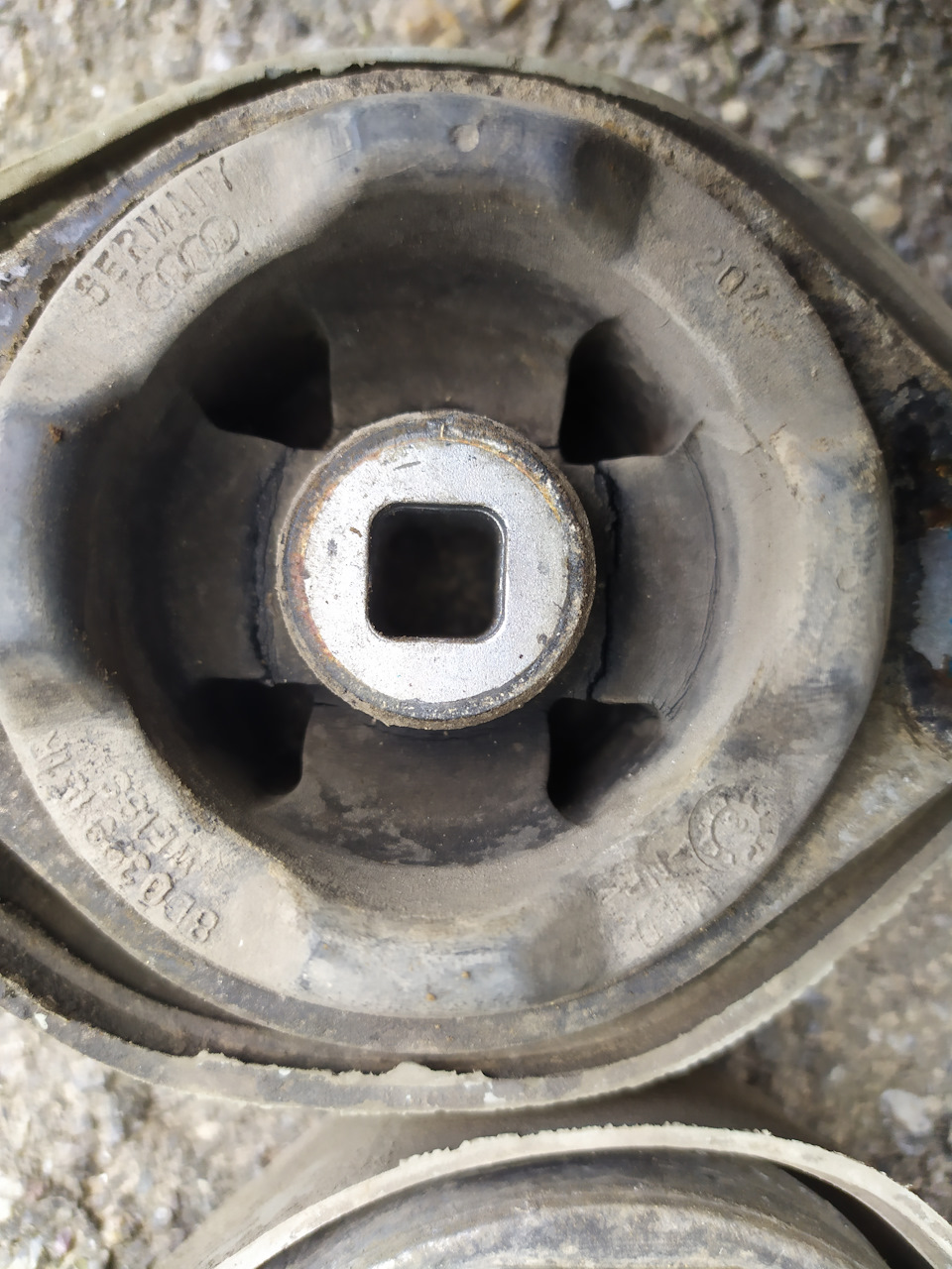 Заміна подушок (опор) АКПП 5HP19 5