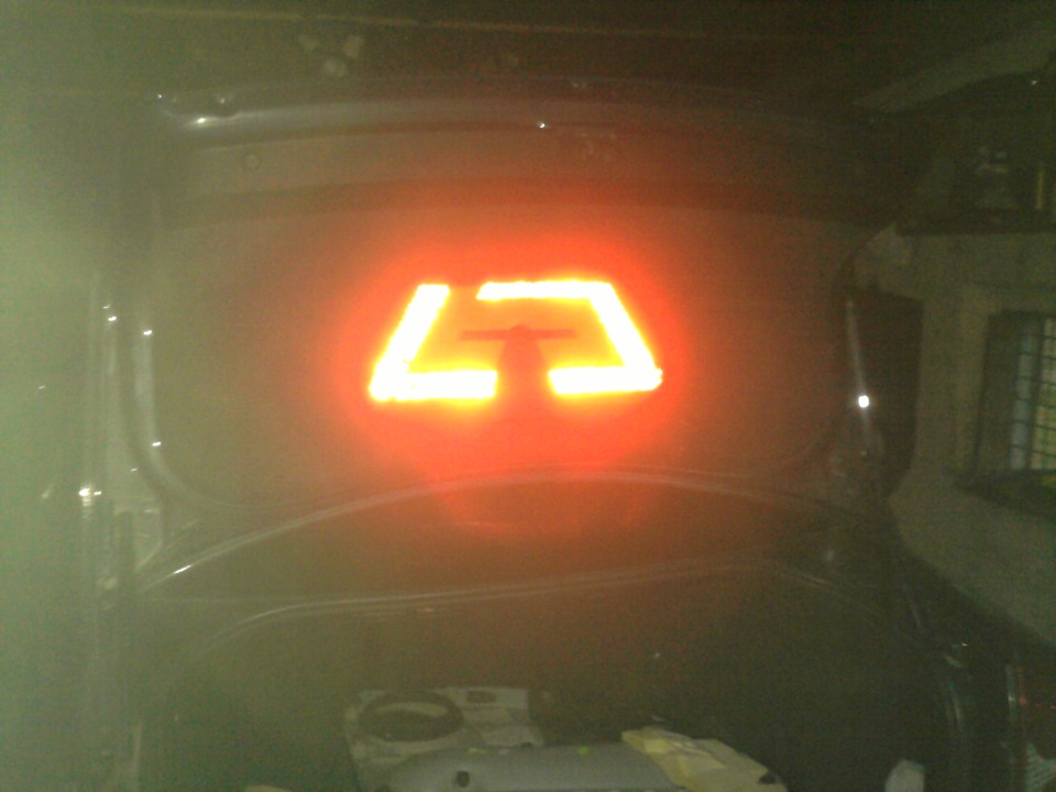 Знак аварійної зупинки 3