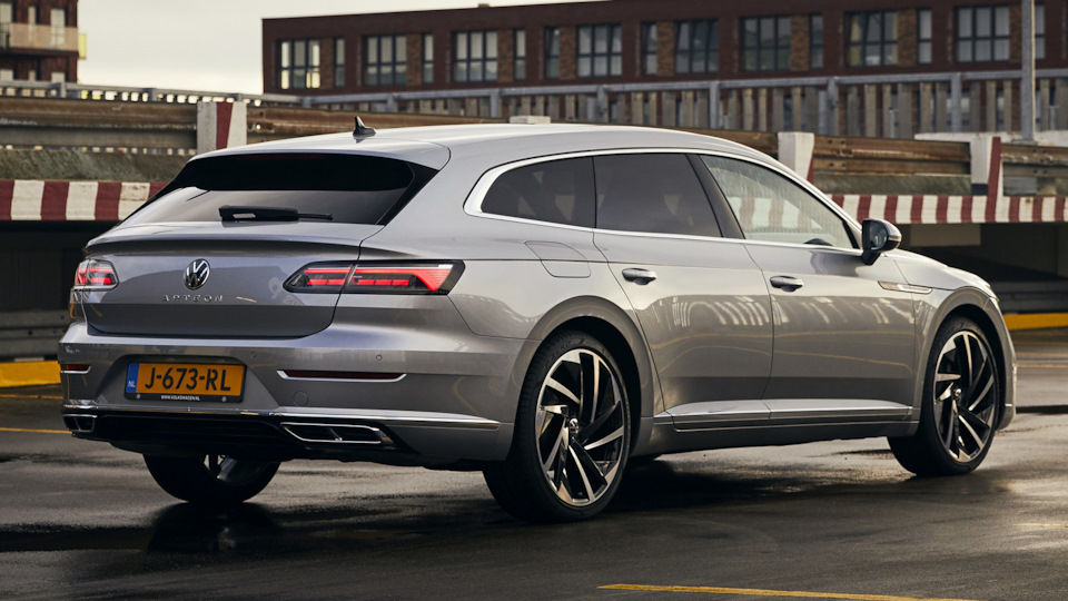 Що думаєте про Arteon Shooting brake? 1