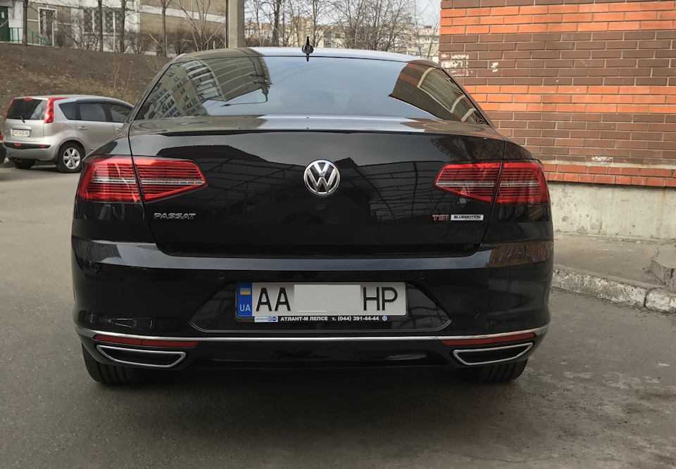 Установка Задній бампер у стилі 2.0 1