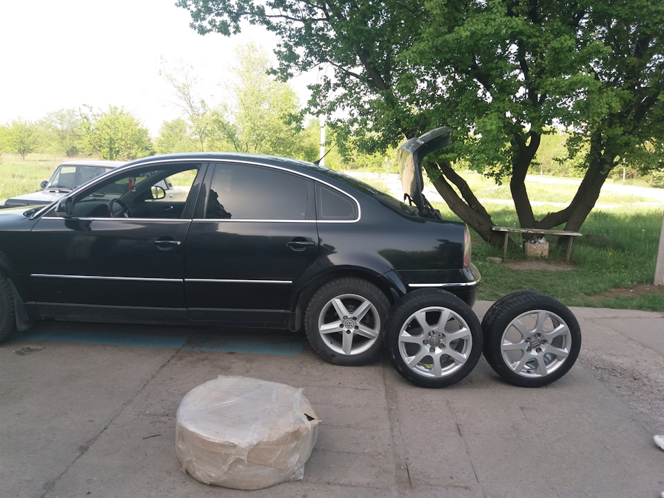 Привіт r17 x8 et39 оригінал audi 2