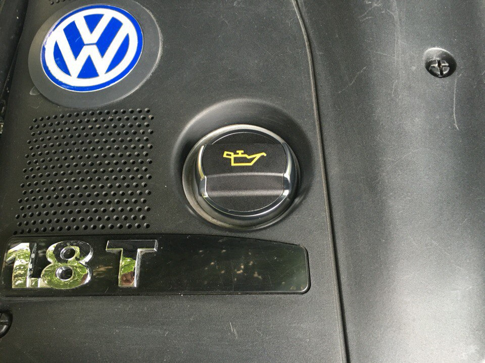 Еммм да Porsche всередині... 2