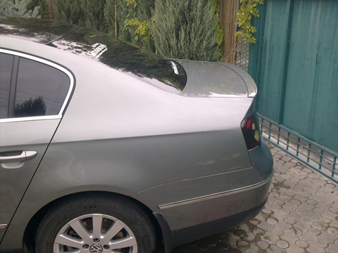 Спойлер на багажник. 5