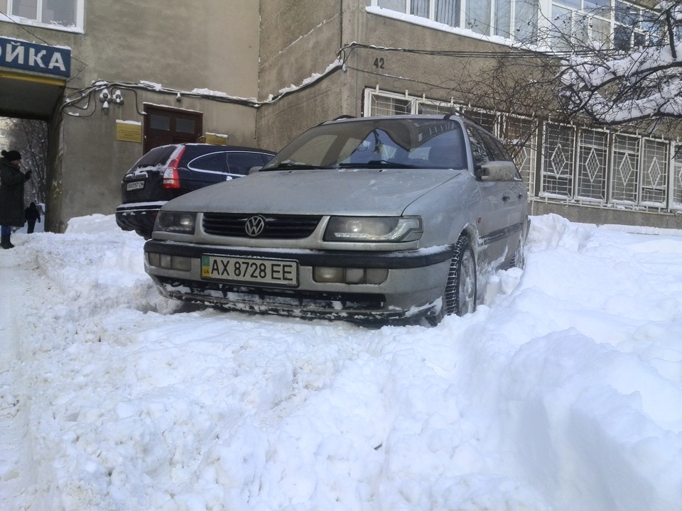Трохи сніжка навалило 4