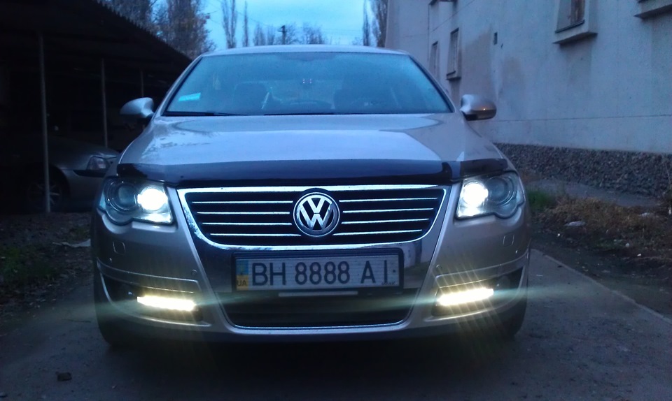 DRL зі штатними адаптерами (денні ходові вогні) 4